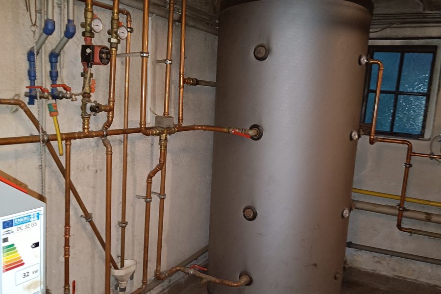 Heizungsinstallation mit Pufferspeicher – WSI Installationen, Bezirk Neunkirchen